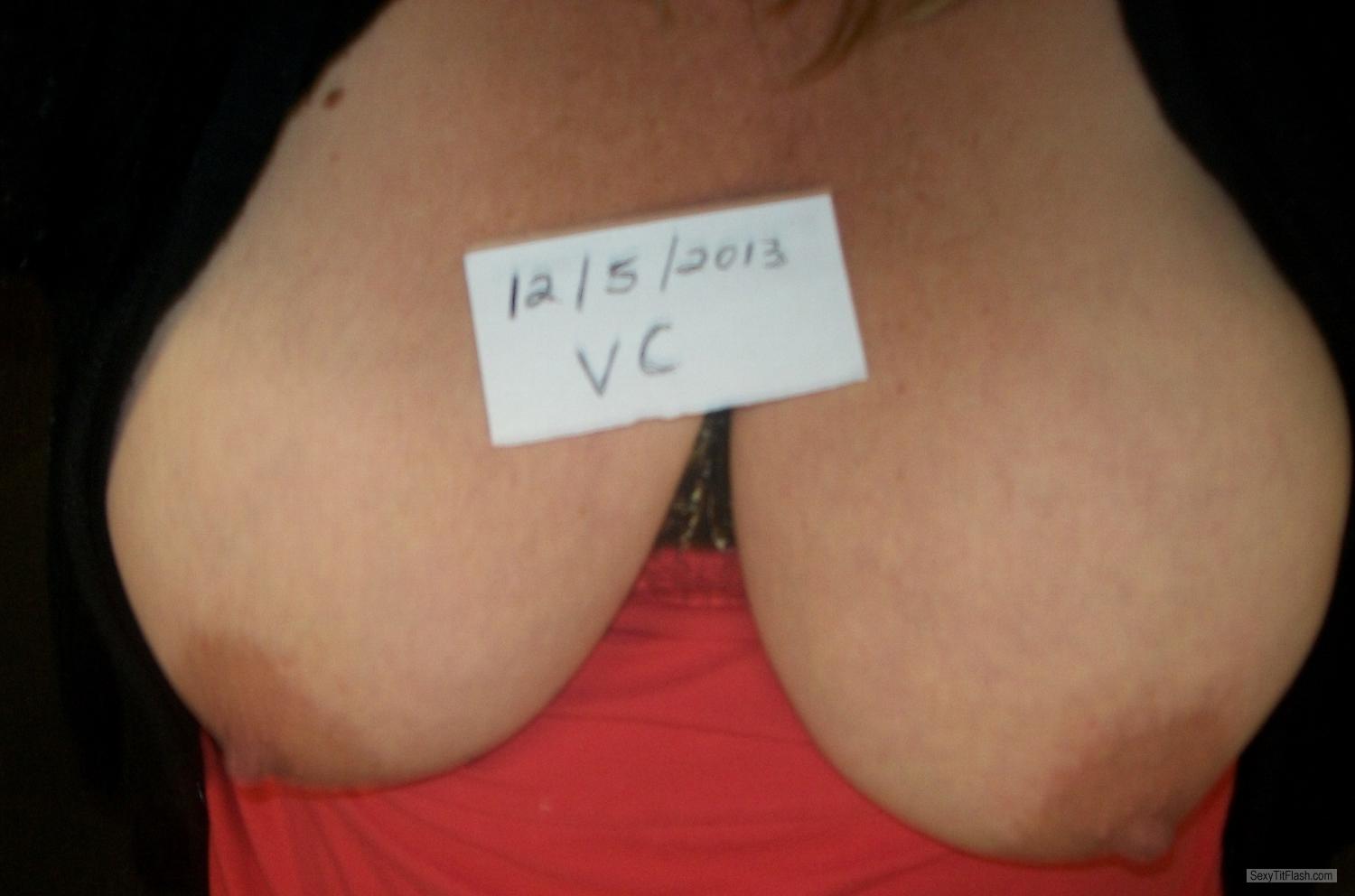 Tit Flash: My Extremely Big Tits (Selfie) - KTX from United States